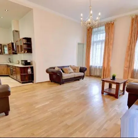 Apartment Vip With Jacuzzi Vilnius